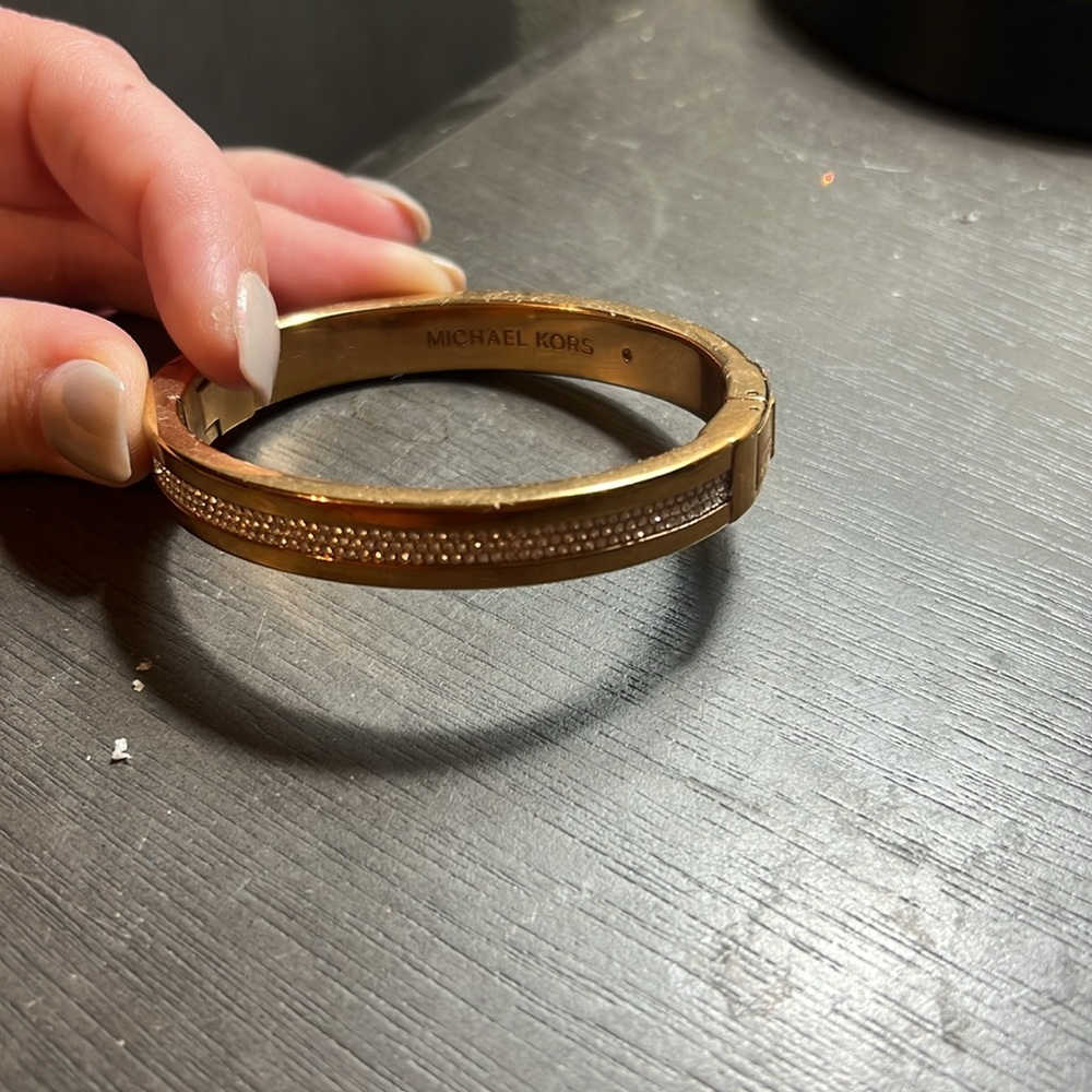 Michael Kors bracelet - Picture 2 of 2